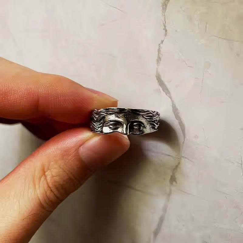 Greek Mythology Venus Ring – Vintage Gothic Style